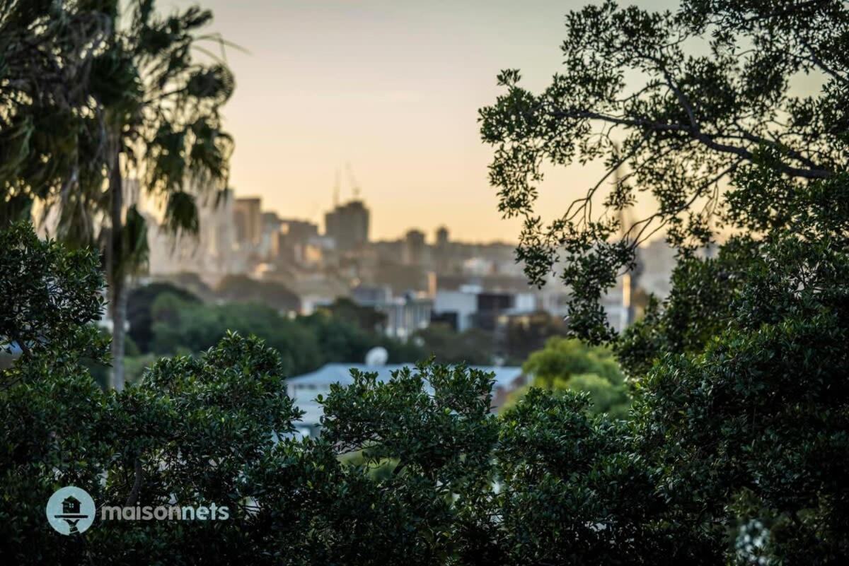 Studio Apt With Parking Balcony & Water Views Sídney Exterior foto